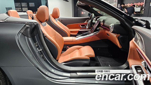 Mercedes-Benz SL-Class 2024 — photo 16
