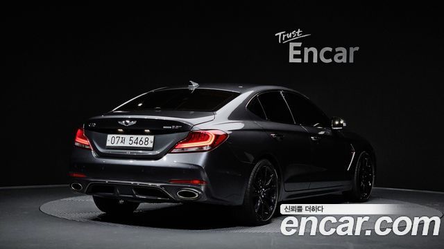 Genesis G70 2019 — photo 2
