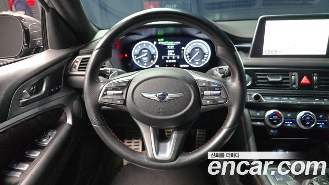 Genesis G70 2019 — photo 19