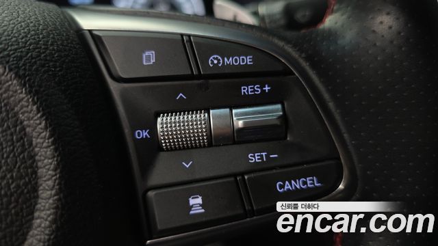 Genesis G70 2019 — photo 32