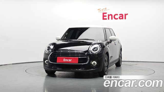 Mini Cooper 2020 — photo 3