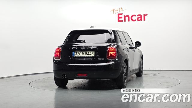 Mini Cooper 2020 — photo 4