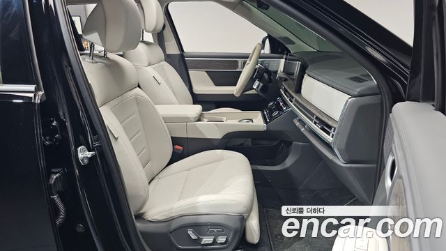 Hyundai Santafe 2025 — photo 16