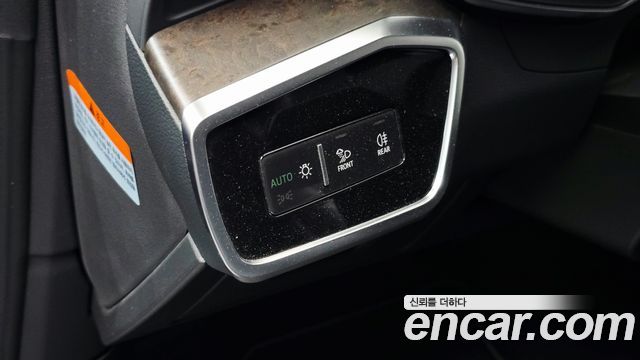 Audi A7 2020 — photo 27