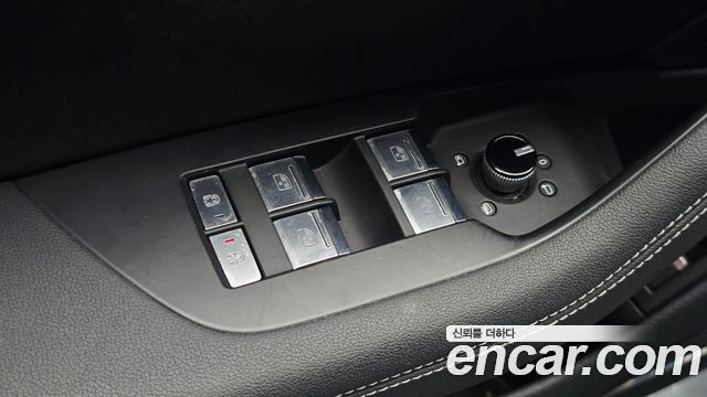 Audi A7 2020 — photo 28