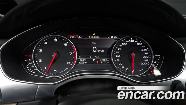 Audi A6 2012 — photo 8