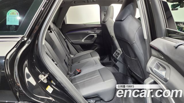 Audi Q5 2025 — photo 17