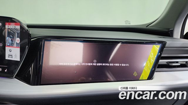 Audi Q5 2025 — photo 21