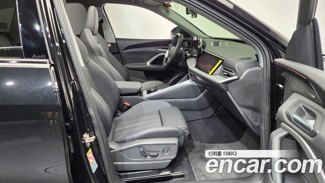 Audi Q5 2025 — photo 16