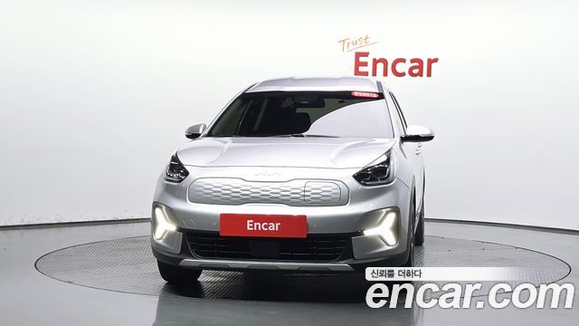 Kia Niro 2023 — photo 3