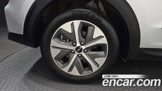 Kia Niro 2023 — photo 5