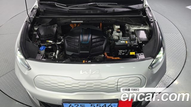 Kia Niro 2023 — photo 6
