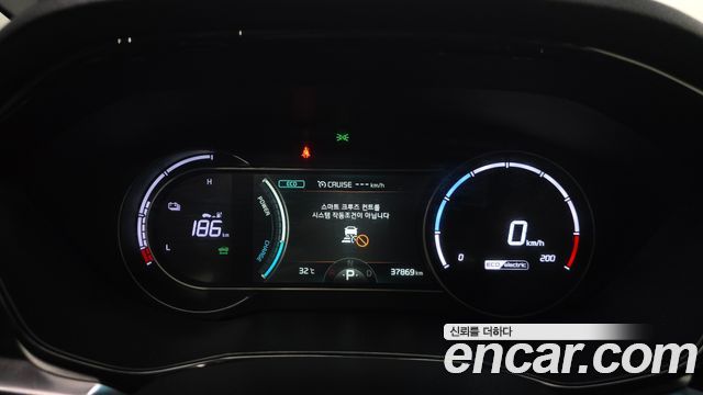Kia Niro 2023 — photo 11