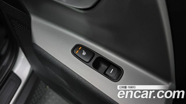 Kia Niro 2023 — photo 22
