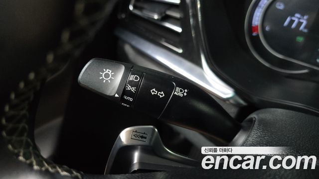 Kia Niro 2023 — photo 27