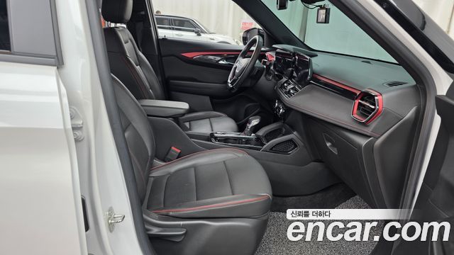 Chevrolet Korea Trailblazer 2024 — photo 11