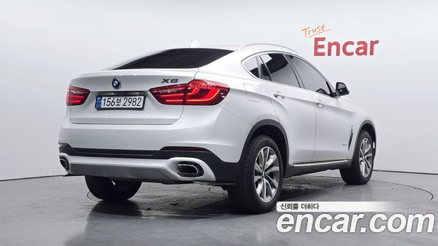 BMW X6 2017 — photo 2