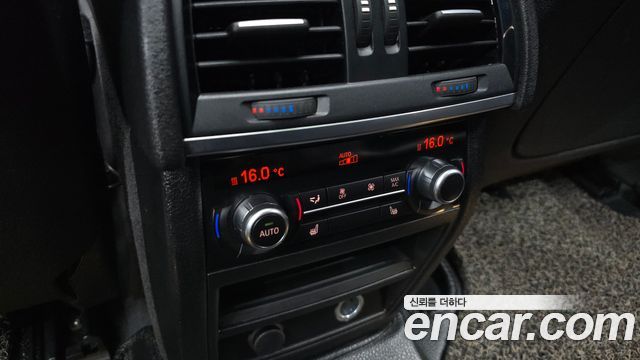 BMW X6 2017 — photo 31