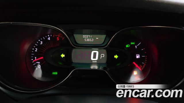 Renault Korea QM3 2017 — photo 11