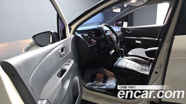 Renault Korea QM3 2017 — photo 13