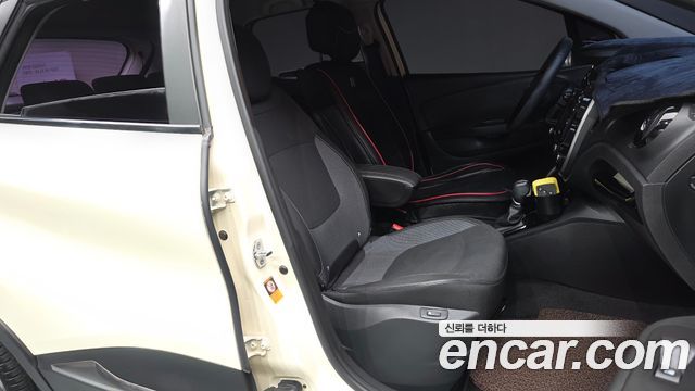 Renault Korea QM3 2017 — photo 17