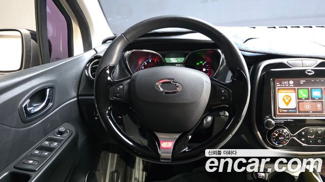 Renault Korea QM3 2017 — photo 19