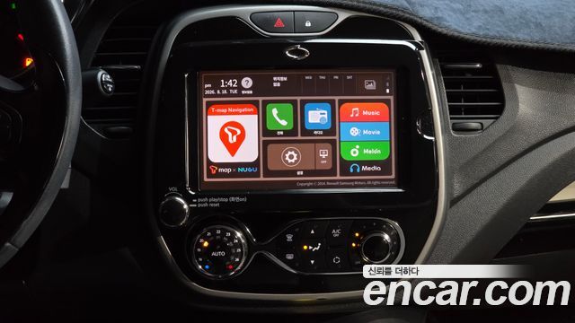 Renault Korea QM3 2017 — photo 20