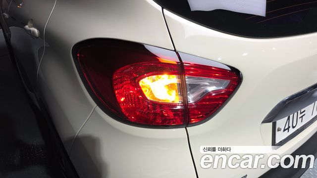Renault Korea QM3 2017 — photo 9