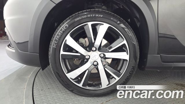 Peugeot 2008 2019 — photo 5