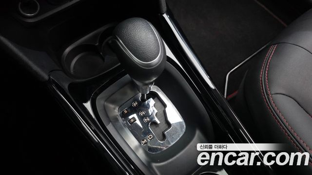 Peugeot 2008 2019 — photo 9