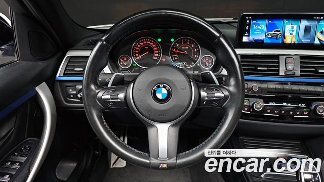 BMW 3-Series 2017 — photo 18