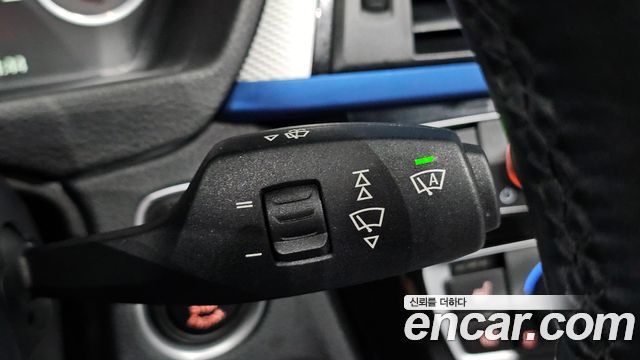 BMW 3-Series 2017 — photo 29
