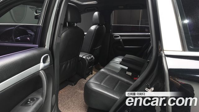 Porsche Cayenne 2008 — photo 11