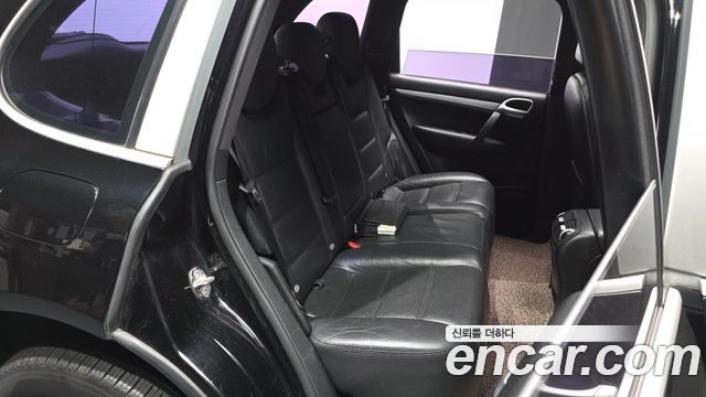 Porsche Cayenne 2008 — photo 12