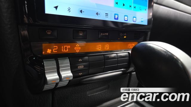 Porsche Cayenne 2008 — photo 17