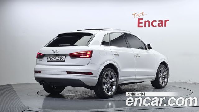 Audi Q3 2016 — photo 2