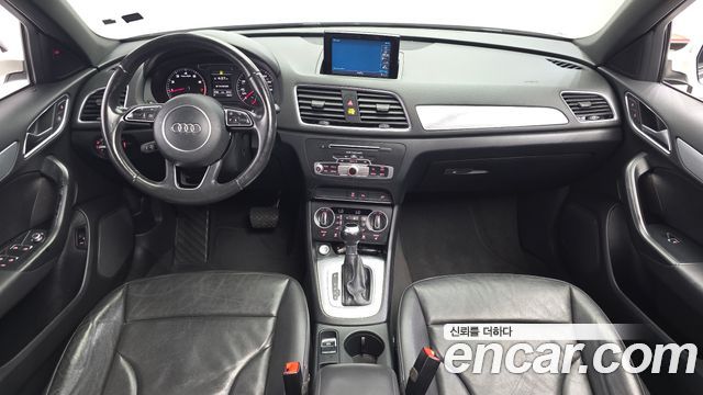 Audi Q3 2016 — photo 7