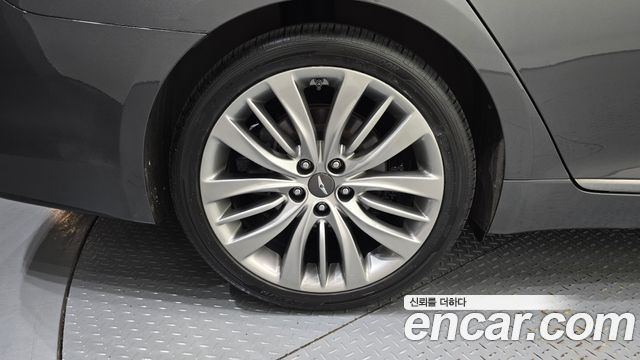 Genesis G80 2019 — photo 5