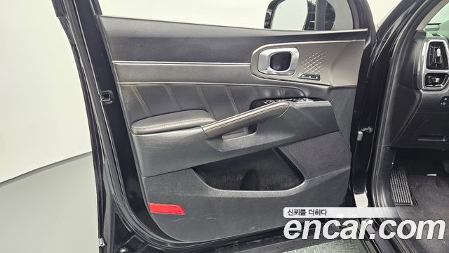 Kia Sorento 2021 — photo 14