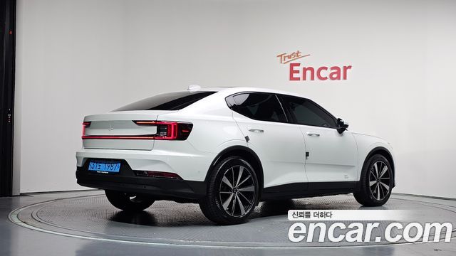Polestar Polestar 2 2022 — photo 2