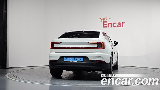 Polestar Polestar 2 2022 — photo 4