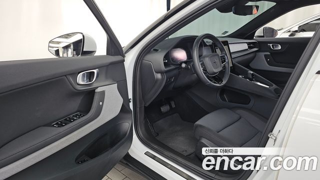 Polestar Polestar 2 2022 — photo 13