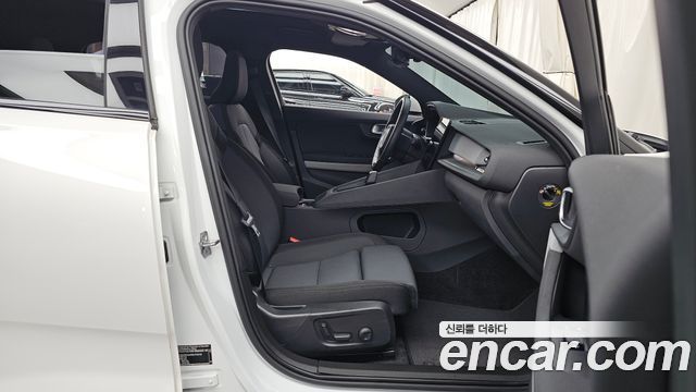 Polestar Polestar 2 2022 — photo 17