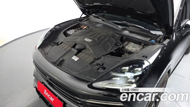 Porsche Cayenne 2020 — photo 6