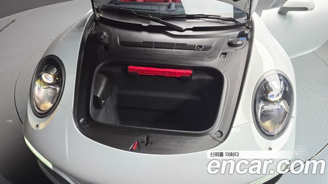 Porsche 911 2017 — photo 6