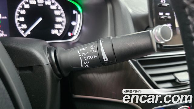 Honda Accord 2021 — photo 25