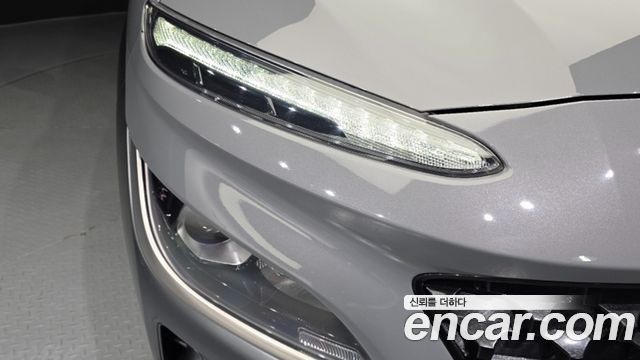Hyundai Kona 2022 — photo 8