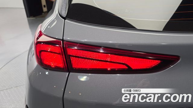 Hyundai Kona 2022 — photo 9