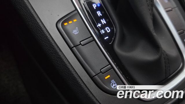 Hyundai Kona 2022 — photo 28