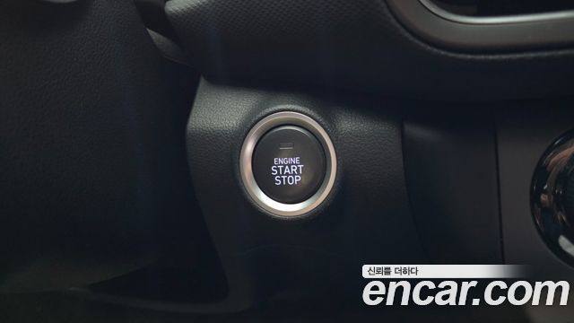 Hyundai Kona 2022 — photo 29